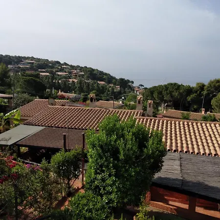Villetta Kala E Moru Sa Oghe E Su Mare 度假居 *